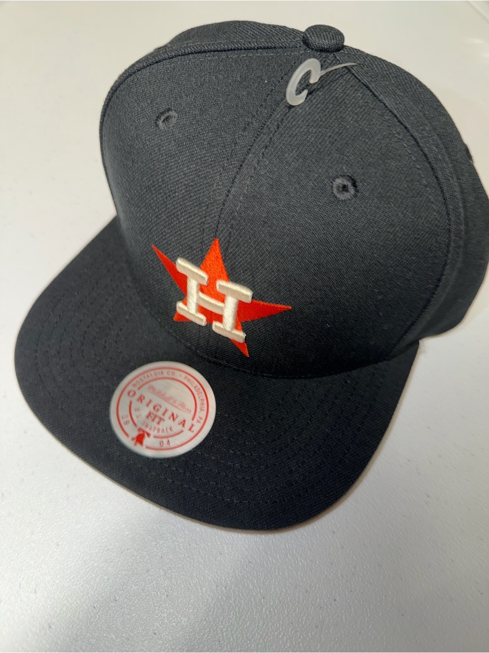 Mitchell & Ness/MLB/Baseball: Houston Astros Black Patch Flat SnapBack Cap